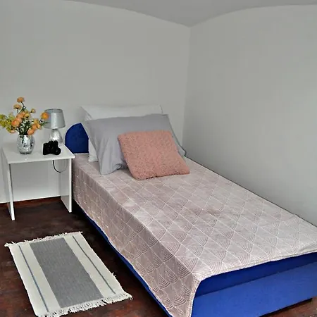 Azzuro Appartement Pula