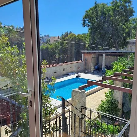 Azzuro Appartement *